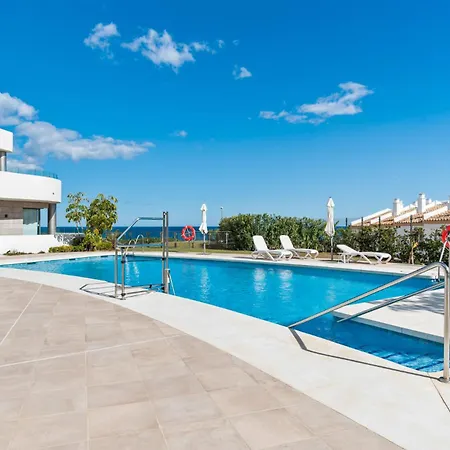 Vivi Homes - Revive Lägenhet Fuengirola